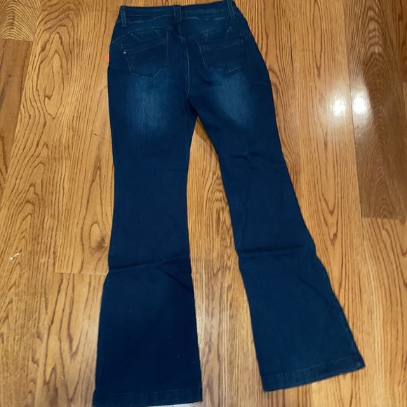 Flamingo NWT flare jeans Size large Dark wash denim - Picture 6 of 8